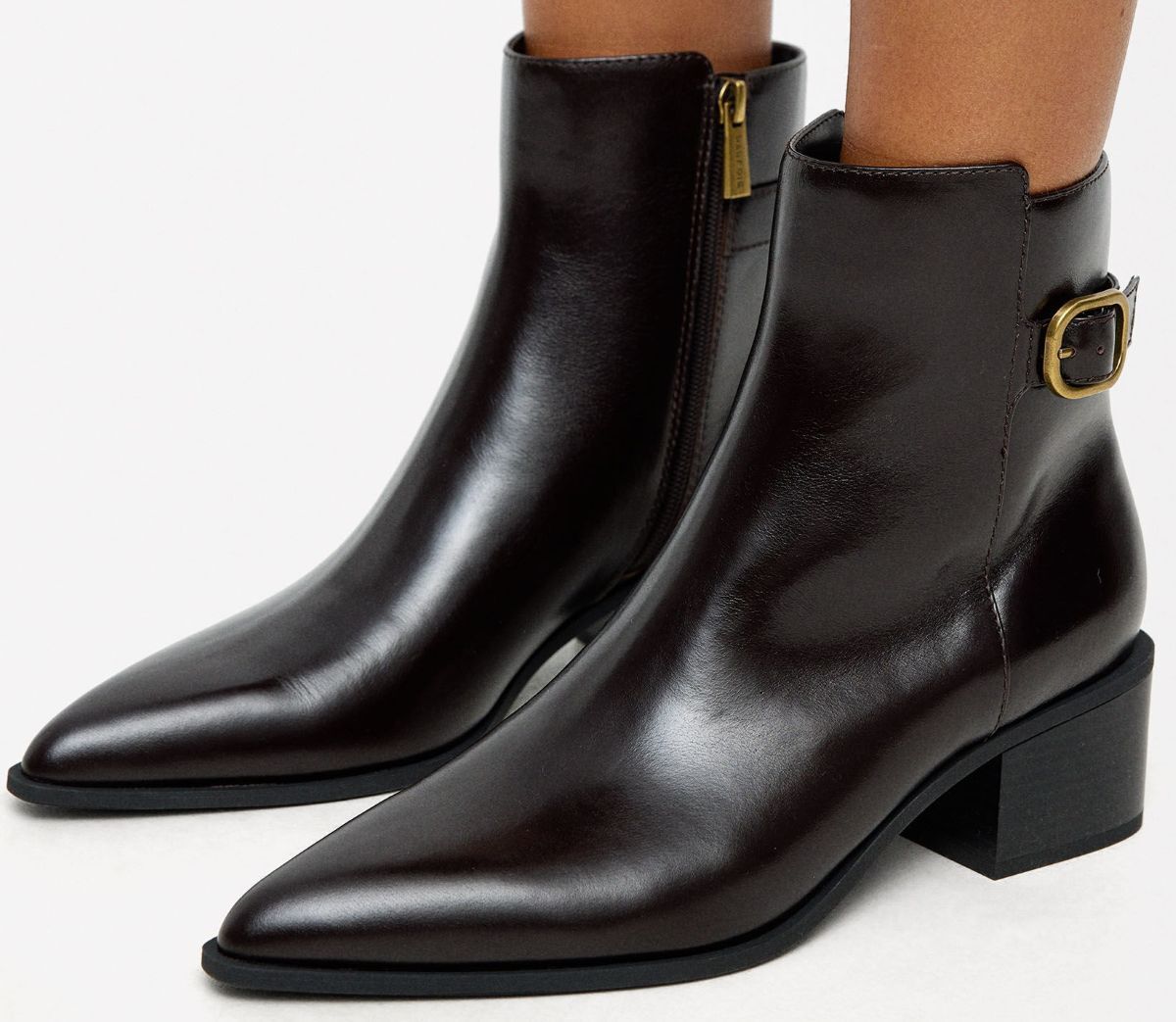 Botines de piel con hebilla de Parfois