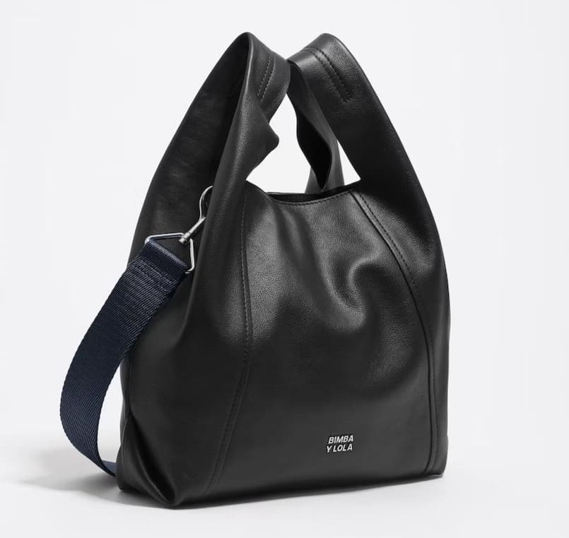 Bolso de hombro mediano en piel