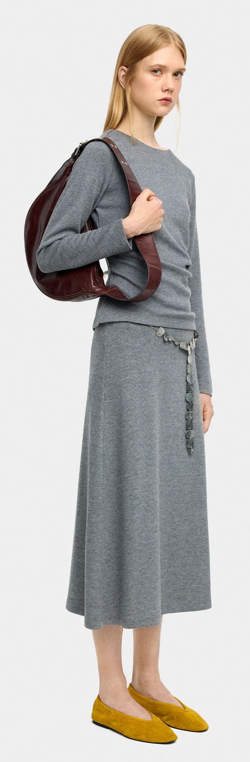 Conjunto de top y falda