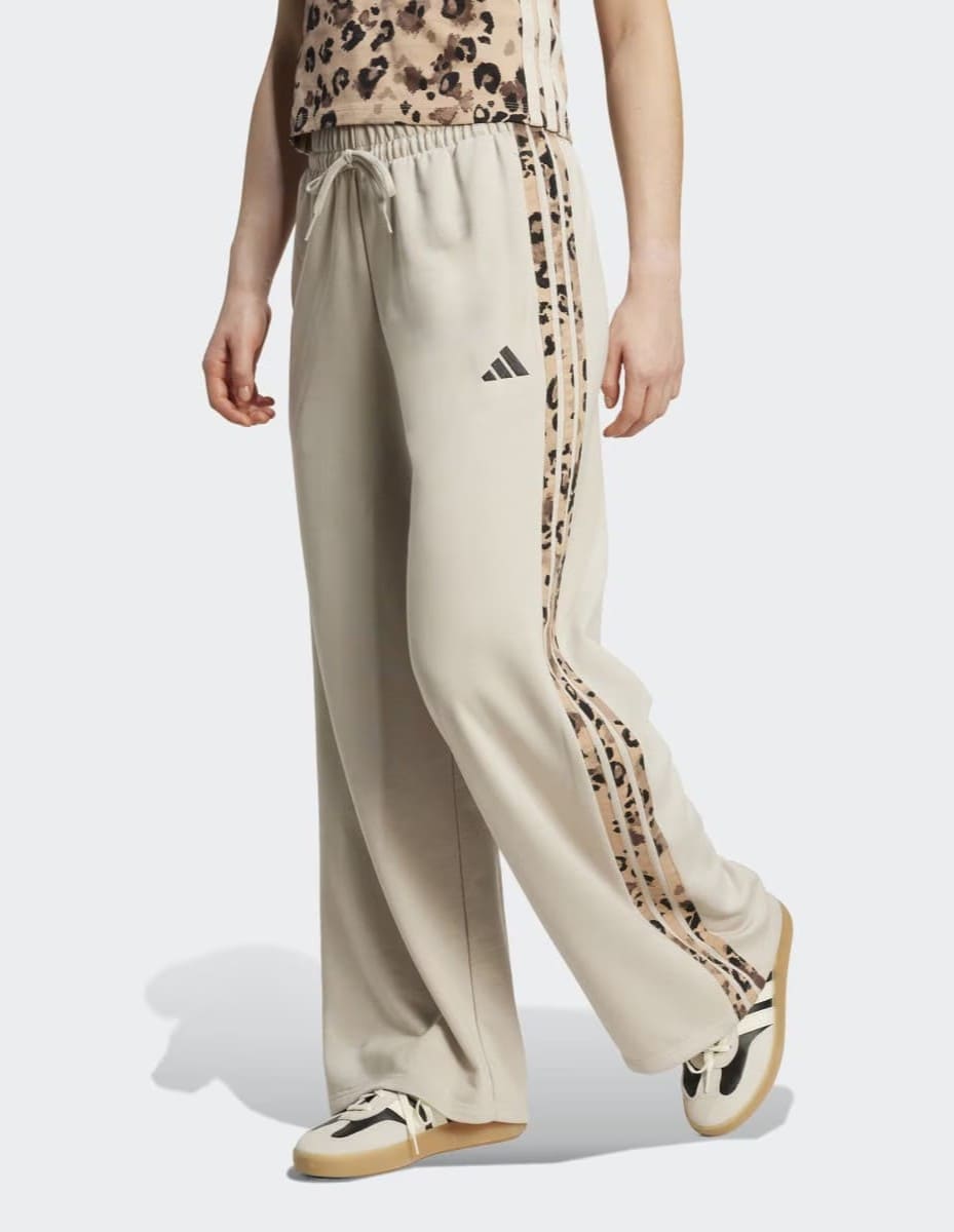 Pantalón de mujer Animal Print 3-Stripes Open Hem adidas en El Corte Inglés