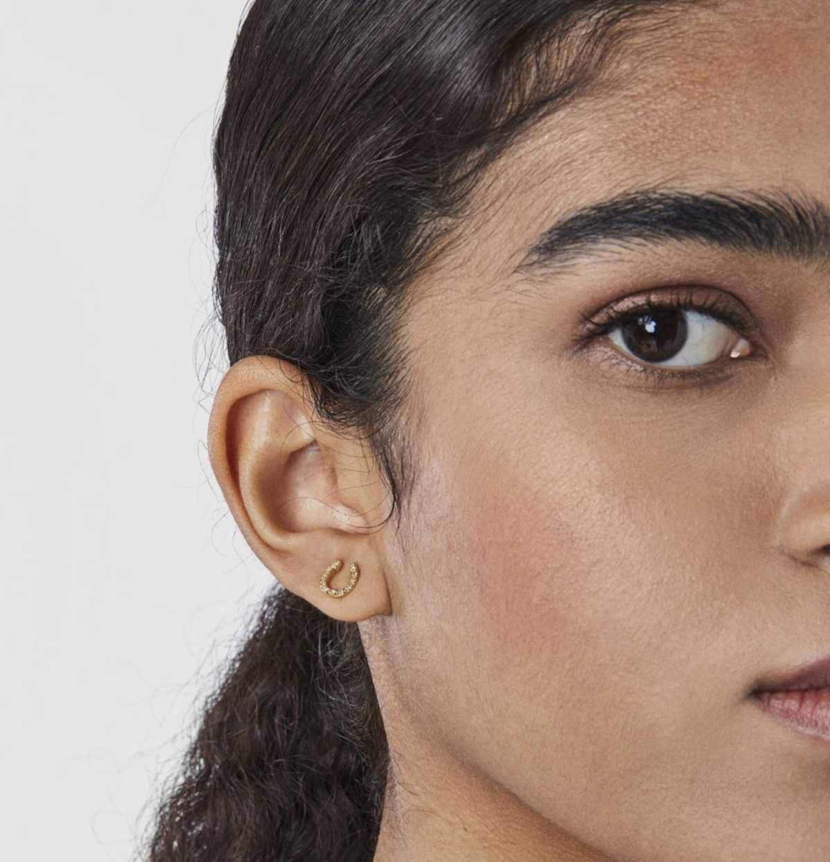 Pendientes herradura de oro y diamantes TOUS Good Vibes