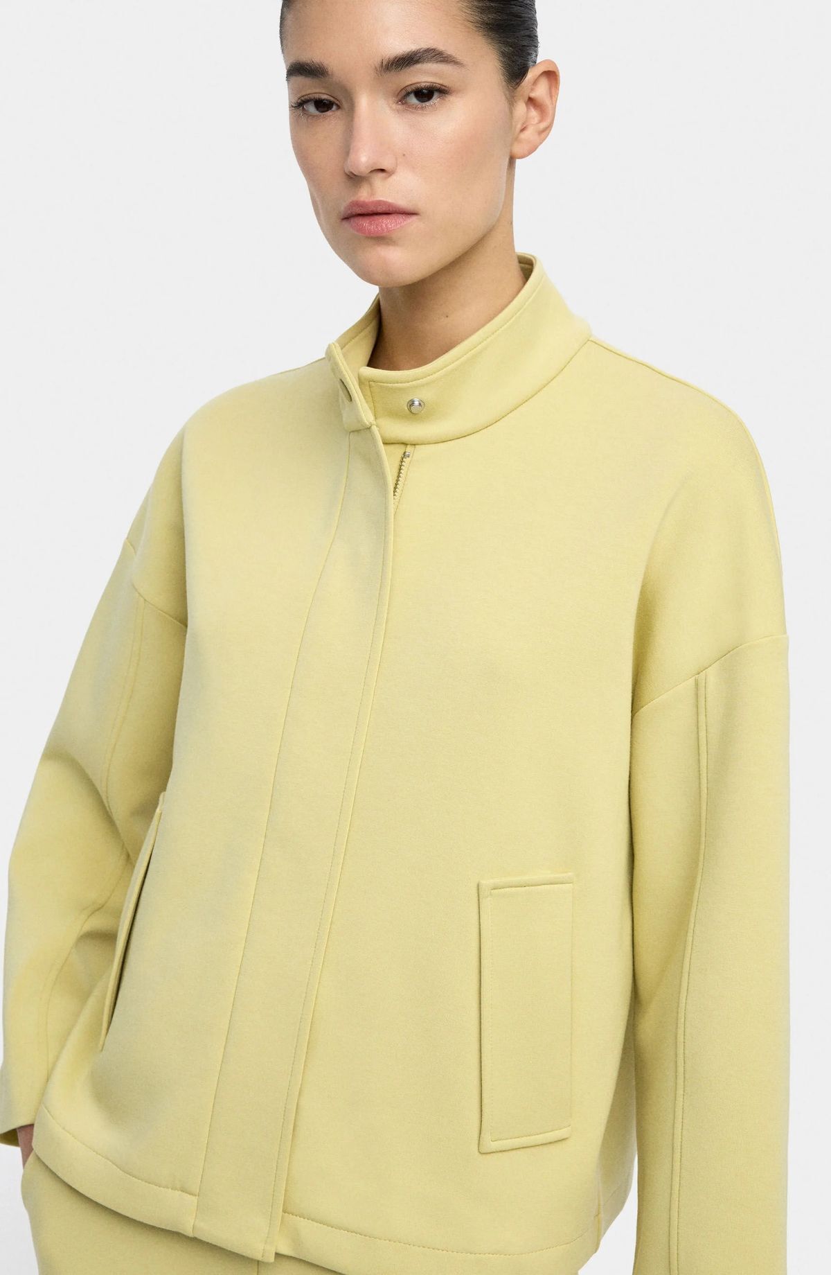 Chaqueta leve con bolsillos de Parfois