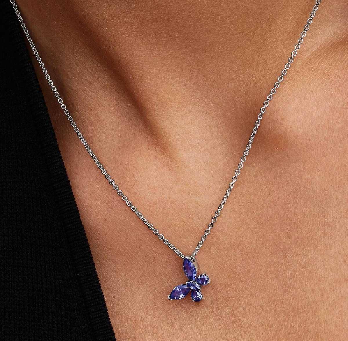 Conjunto de Regalo Collar y Pendientes Mariposa Azul de Pandora