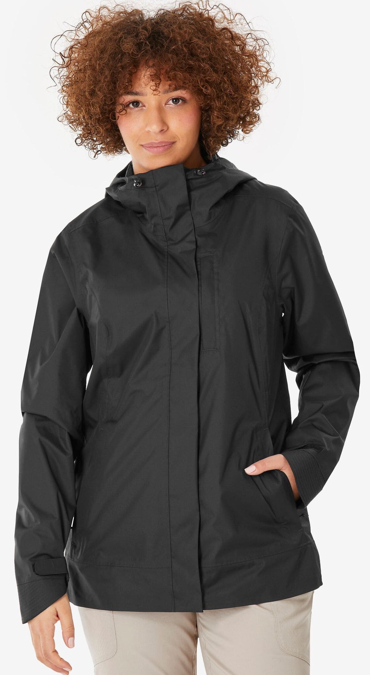 Chaqueta impermeable Quechua NH500 de Decathlon