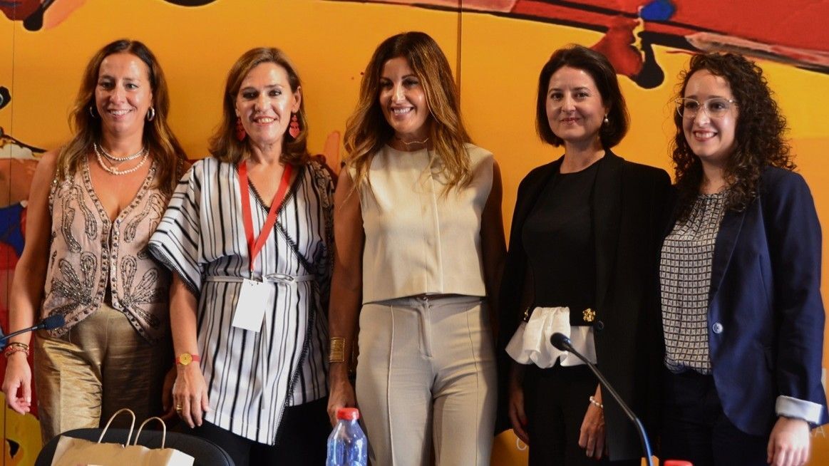 Mujeres universitarias I Breña