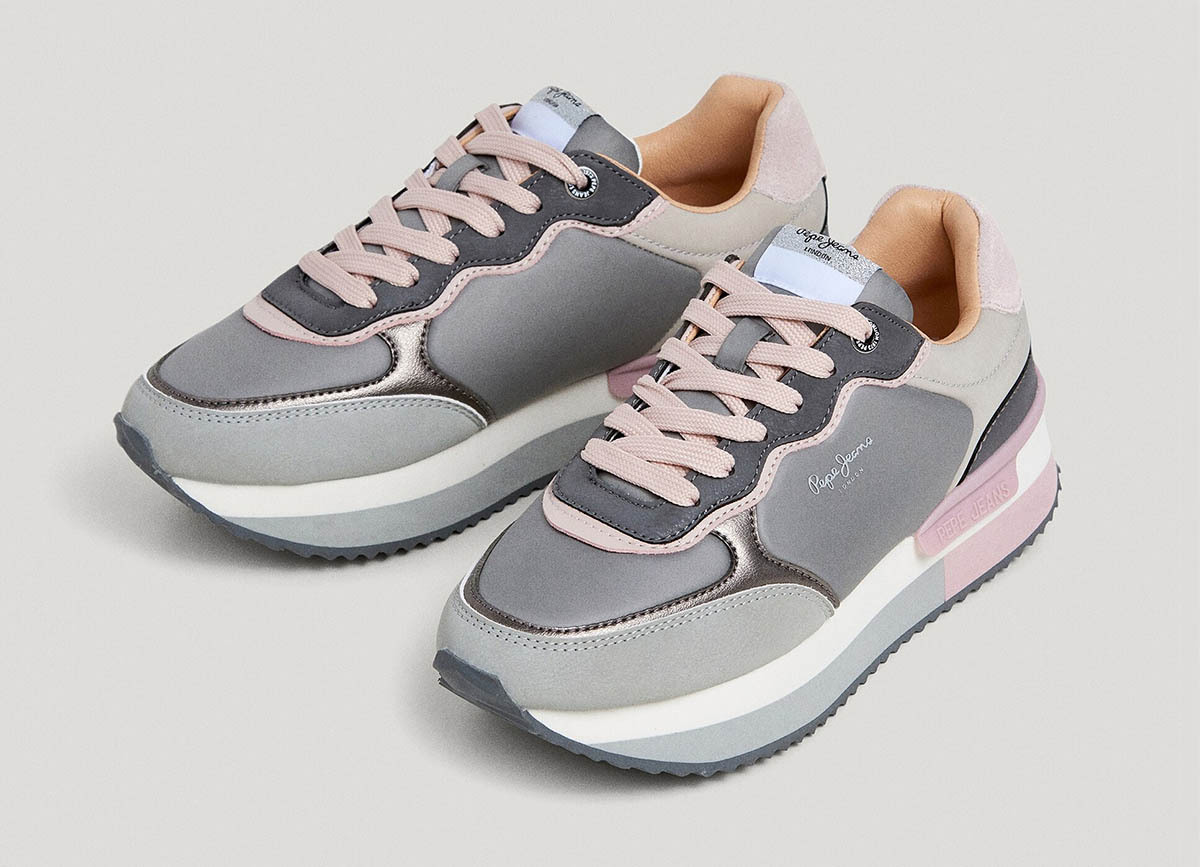 Zapatillas deportivas de mujer con suela de plataforma