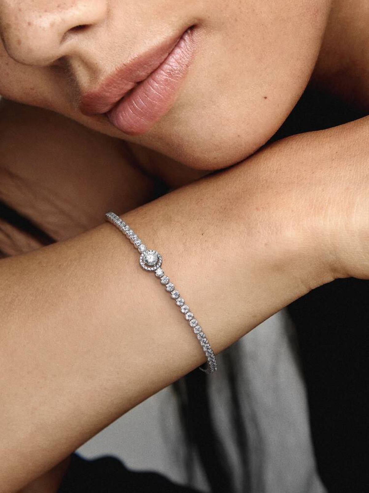 Pulsera de tenis Halo Brillante de Pandora