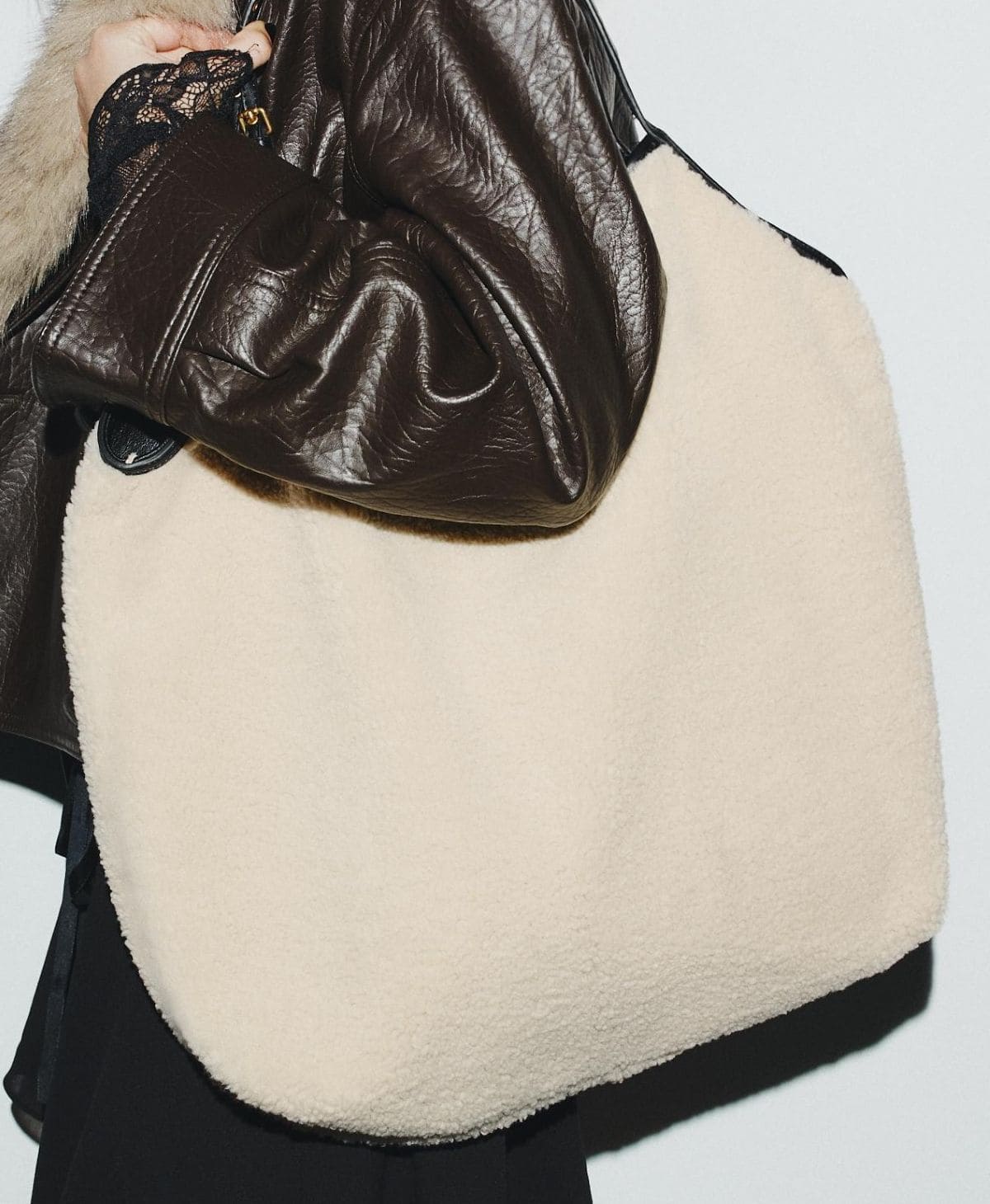 Bolso shopper reversible de Zara