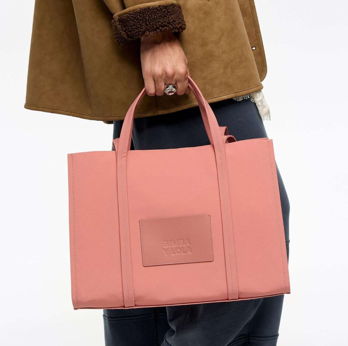 Bimba y Lola Bolso de mano de mujer grande nylon en El Corte Inglés