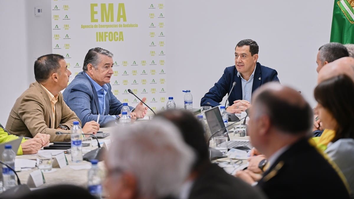 Reunión del Comité Asesor Regional del Plan Infoca | Salvador López Medina