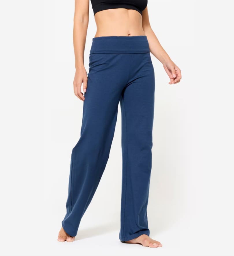 Pantalón yoga suave mujer azul marino talle alto en Decathlon