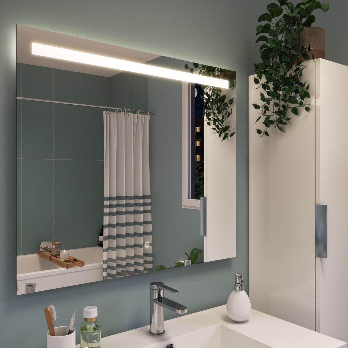 Espejo de baño con luz LED frontal New Essential de Leroy Merlin