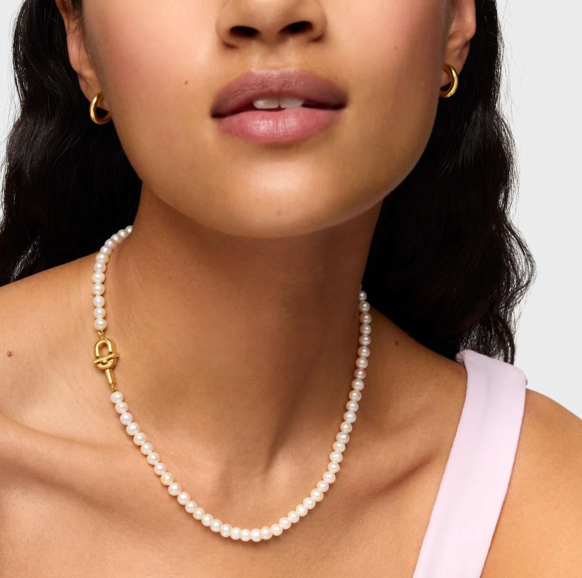 Collar corto de perlas cultivadas con baño de oro 18 kt sobre plata TOUS MANIFESTO