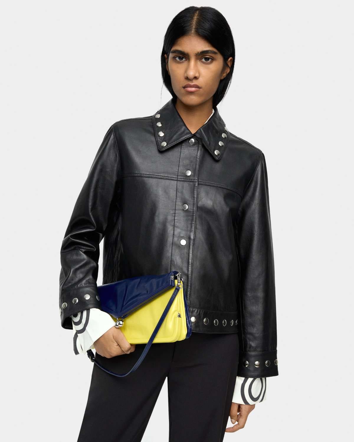 Chaqueta de cuero con tachuelas de Parfois