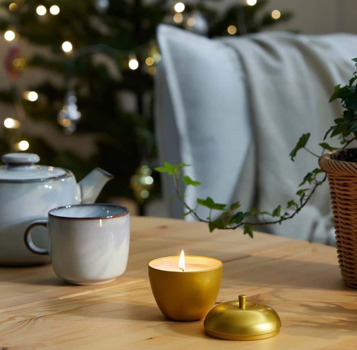 VINTERFINT Vela perfume bote metal forma de manzana de IKEA