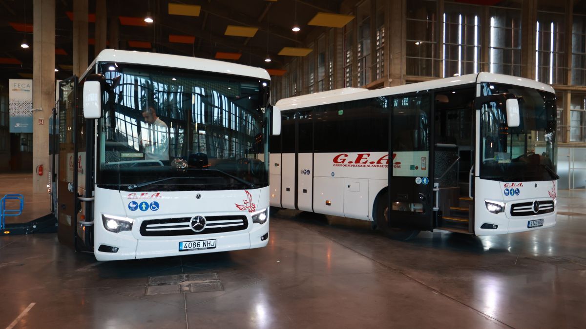 Nuevos autobuses de la zona rural | Cristo García
