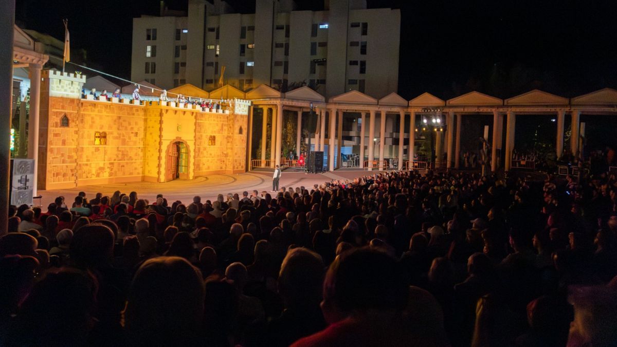 Asociación de Moros y Cristianos Santíssim Crist de la Suor / Ayuntamiento de Calp