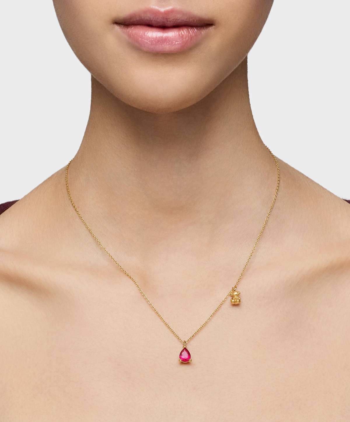 Collar corto motivo oso con baño de oro 18 kt sobre plata y rubí creado en laboratorio Bold Bear LGG