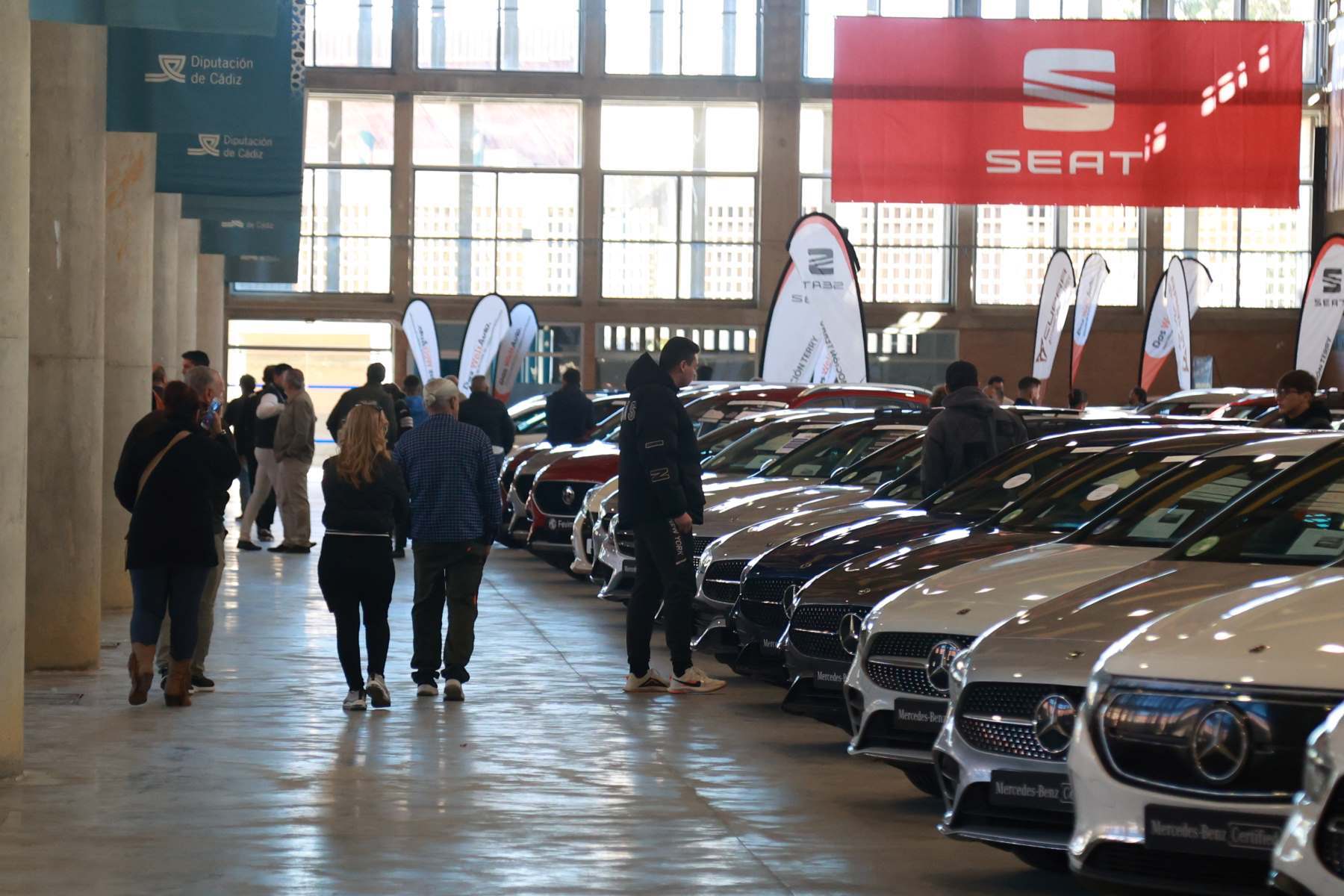 Motorsur ofrece una muestra de más de 60 marcas y 1.000 vehículos | Cristo García