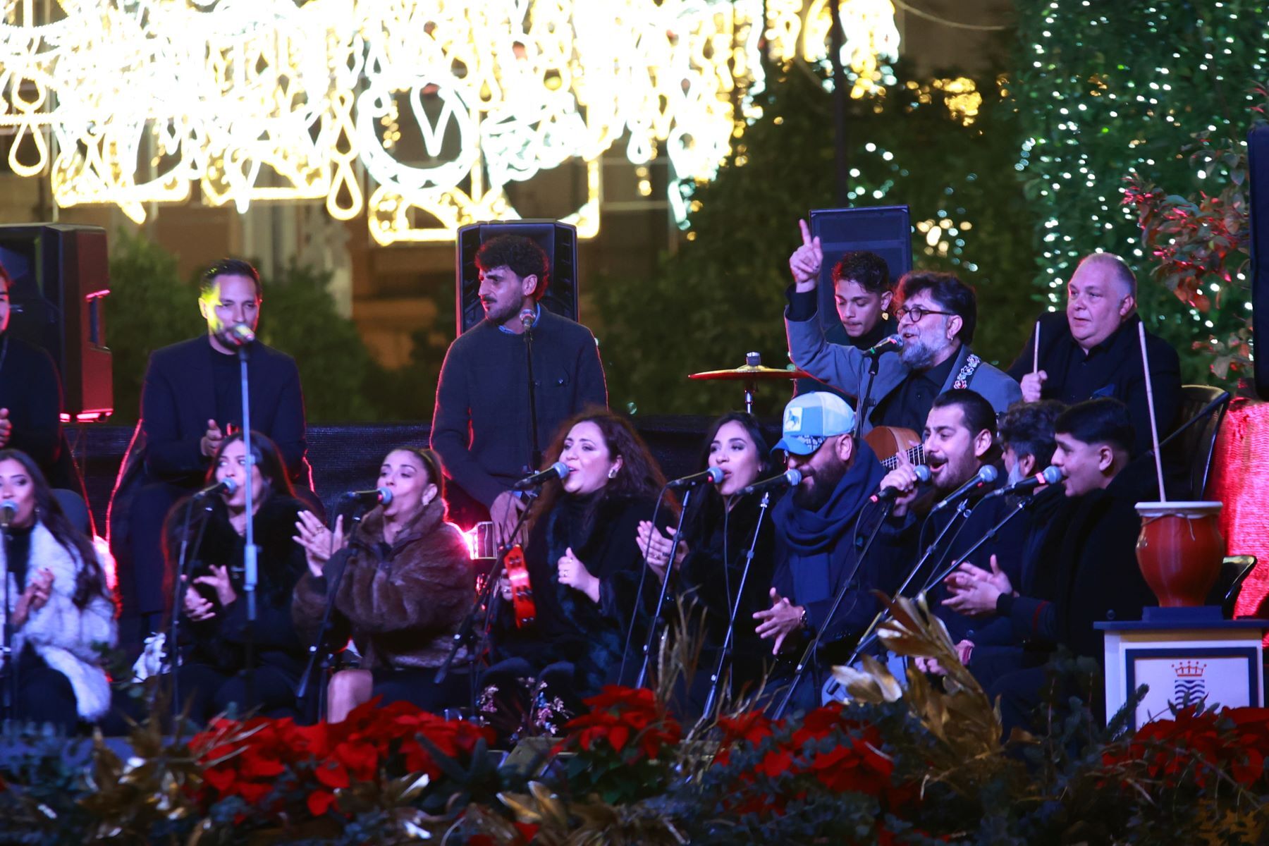 El grupo 'Así canta Jerez en Navidad' durante su actuación | Cristo García