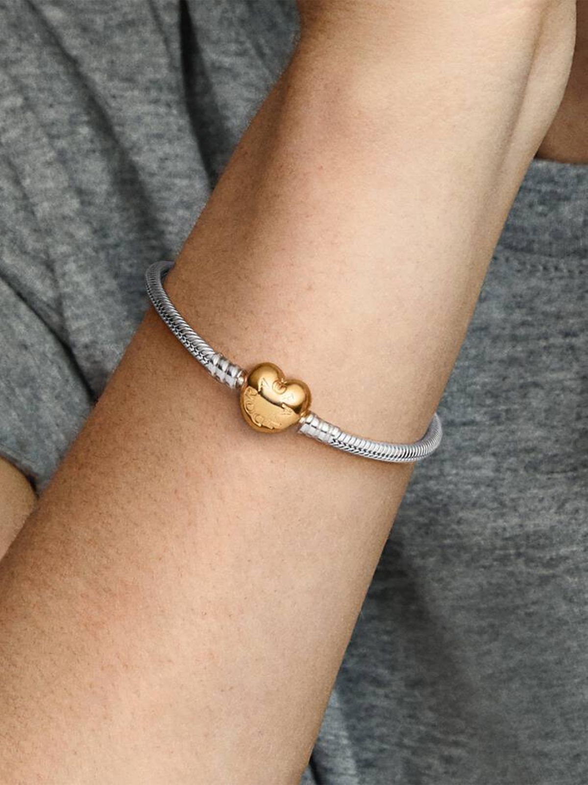 Pulsera de Cadena de Serpiente con Cierre de Corazón de Pandora