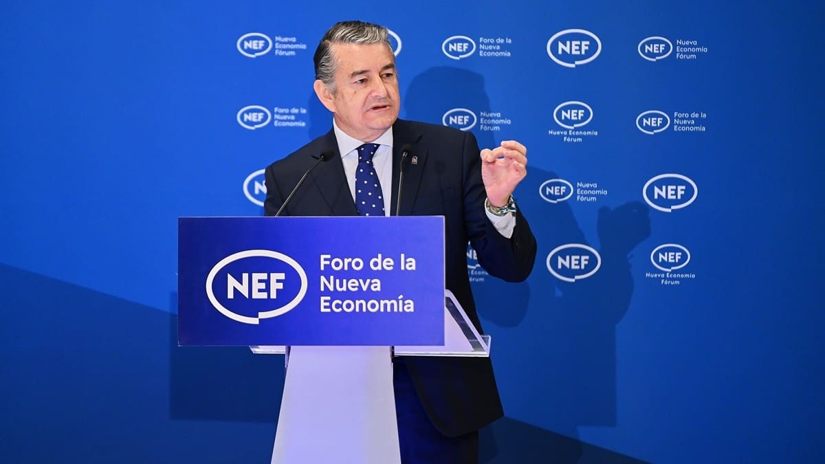 El mandatario andaluz se ha referido a la aprobación del SAS de nuevas plazas en zonas rurales | Salvador López Medina