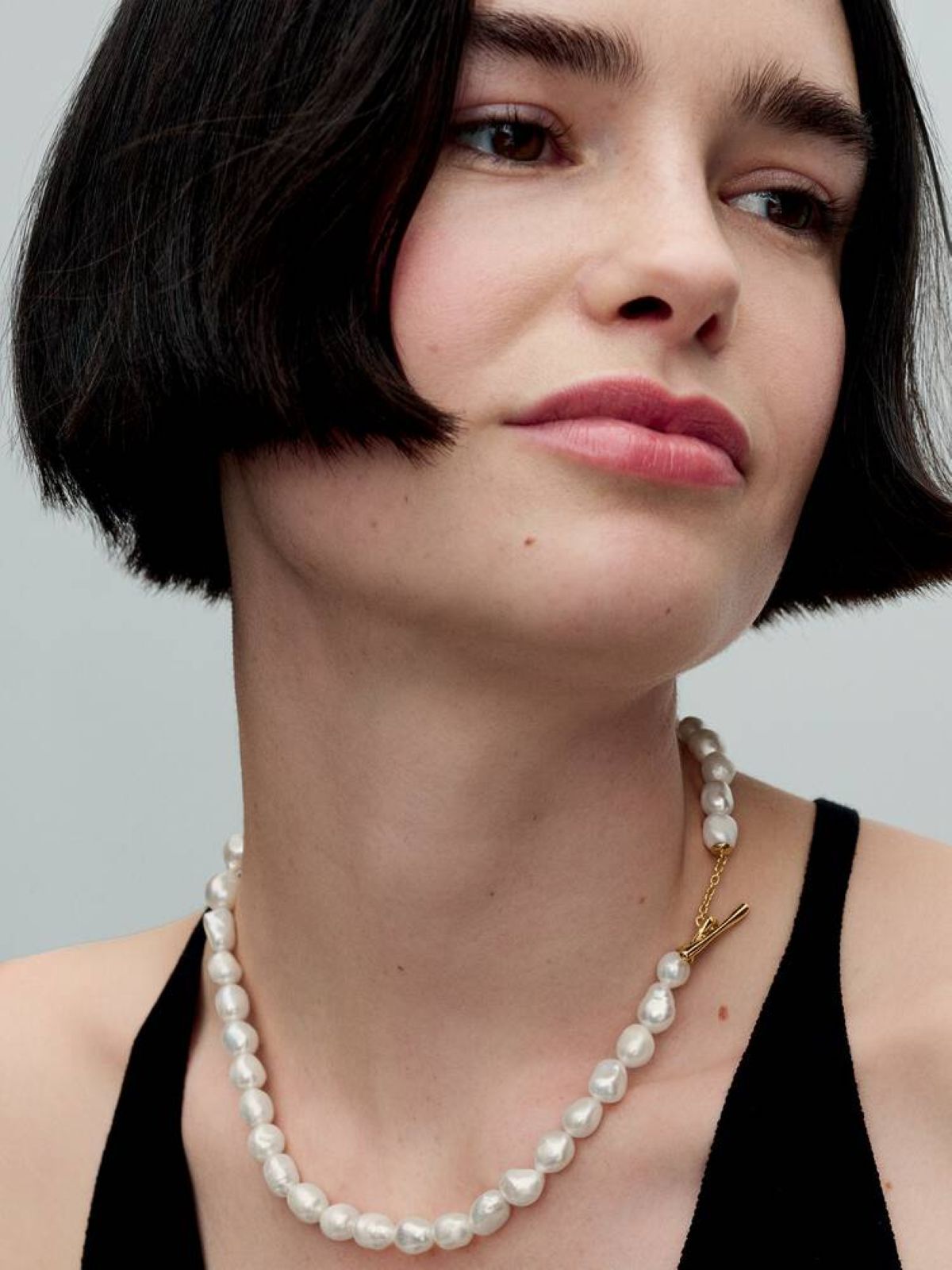 Collar Perlas Cultivadas de Agua Dulce Tratadas Barrocas con Cierre de Barra T de Pandora