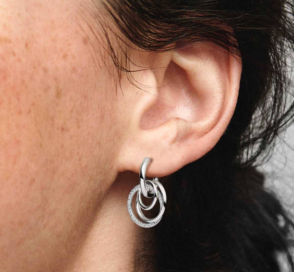 Pendientes de Aro Círculo Familiar Siempre de Pandora