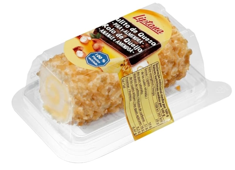 Queso rulo con piña y almendra Liptana