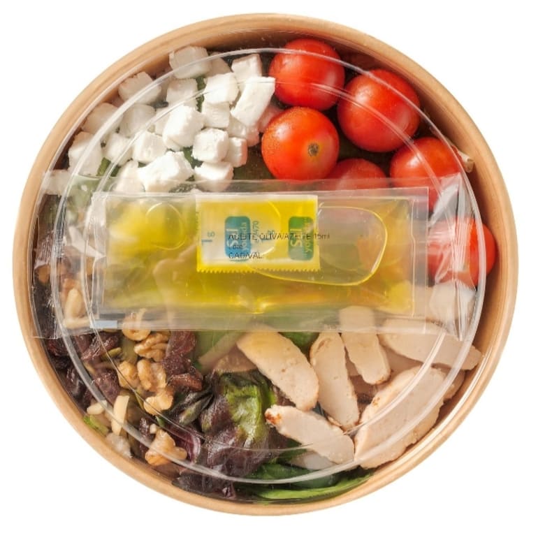 Ensalada de pollo, queso y frutos secos Listo para Comer (5)