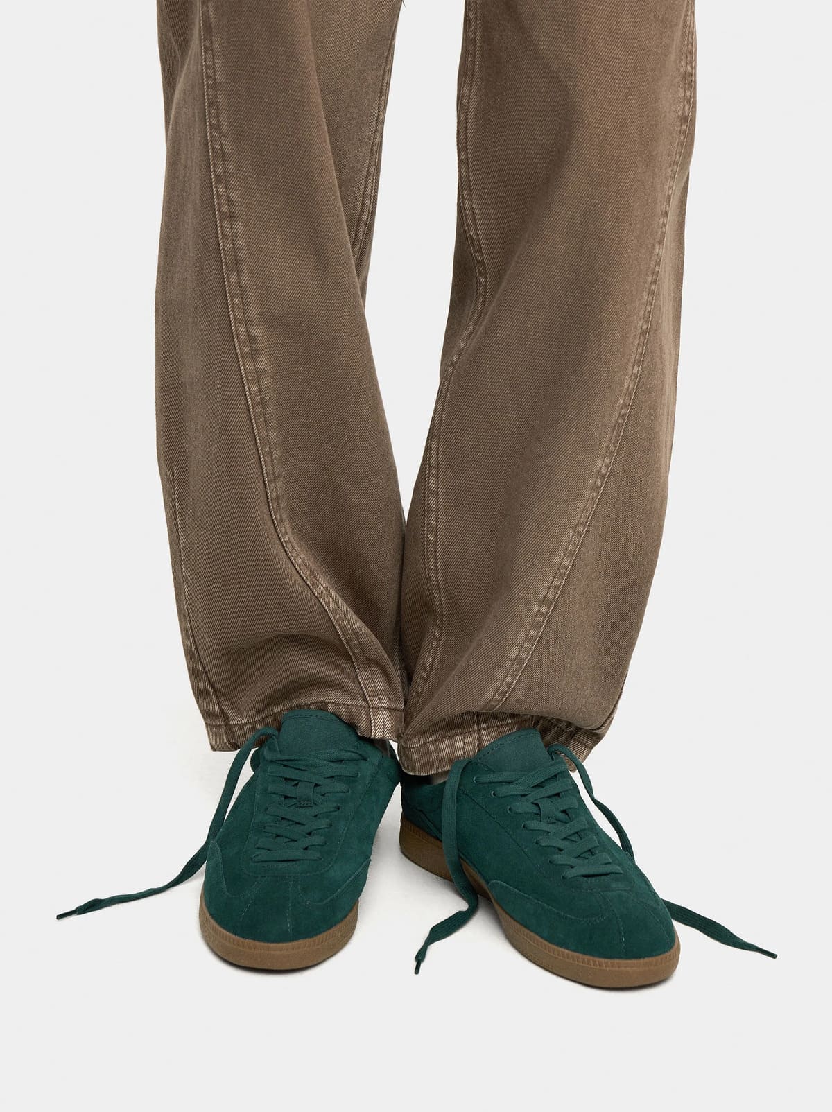 Zapatillas de piel ante