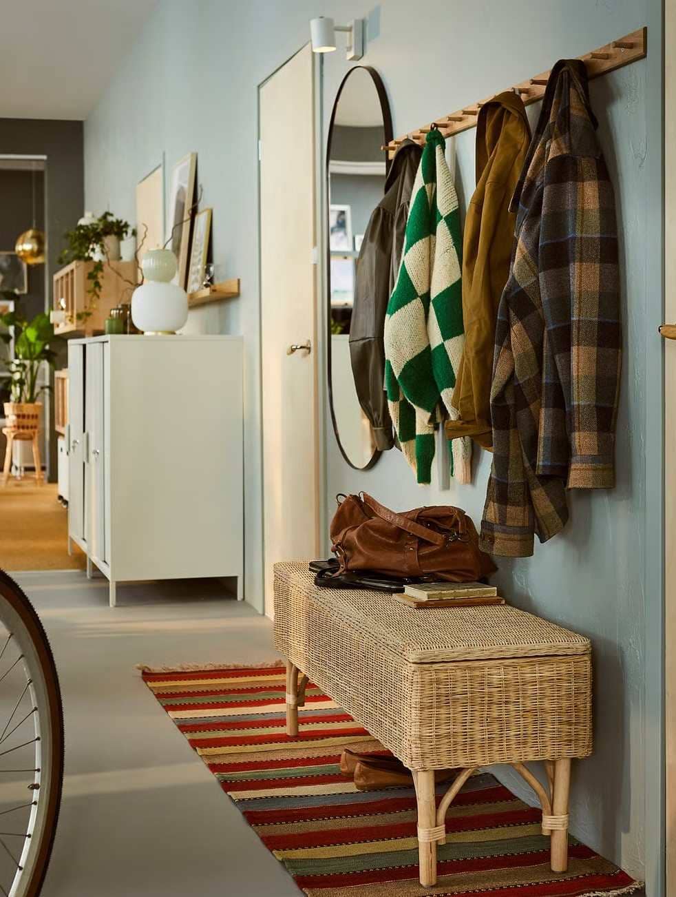 HEMNES TOLKNINGMuebles recibidor j3 de Ikea