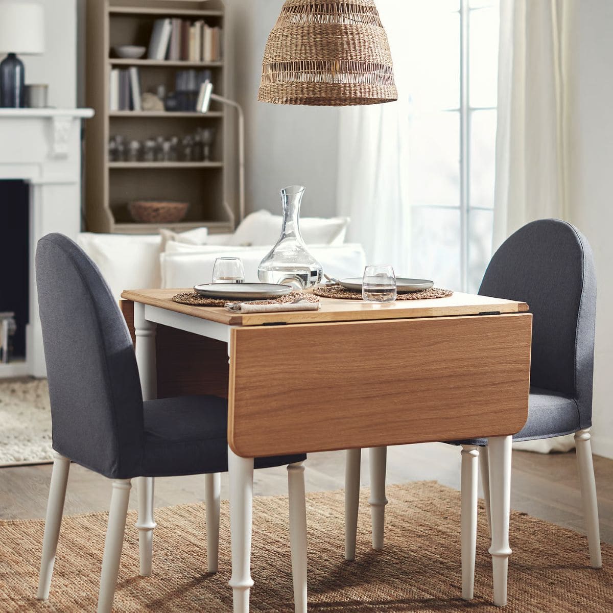 Mesa de alas abatibles de la serie DANDERYD de Ikea