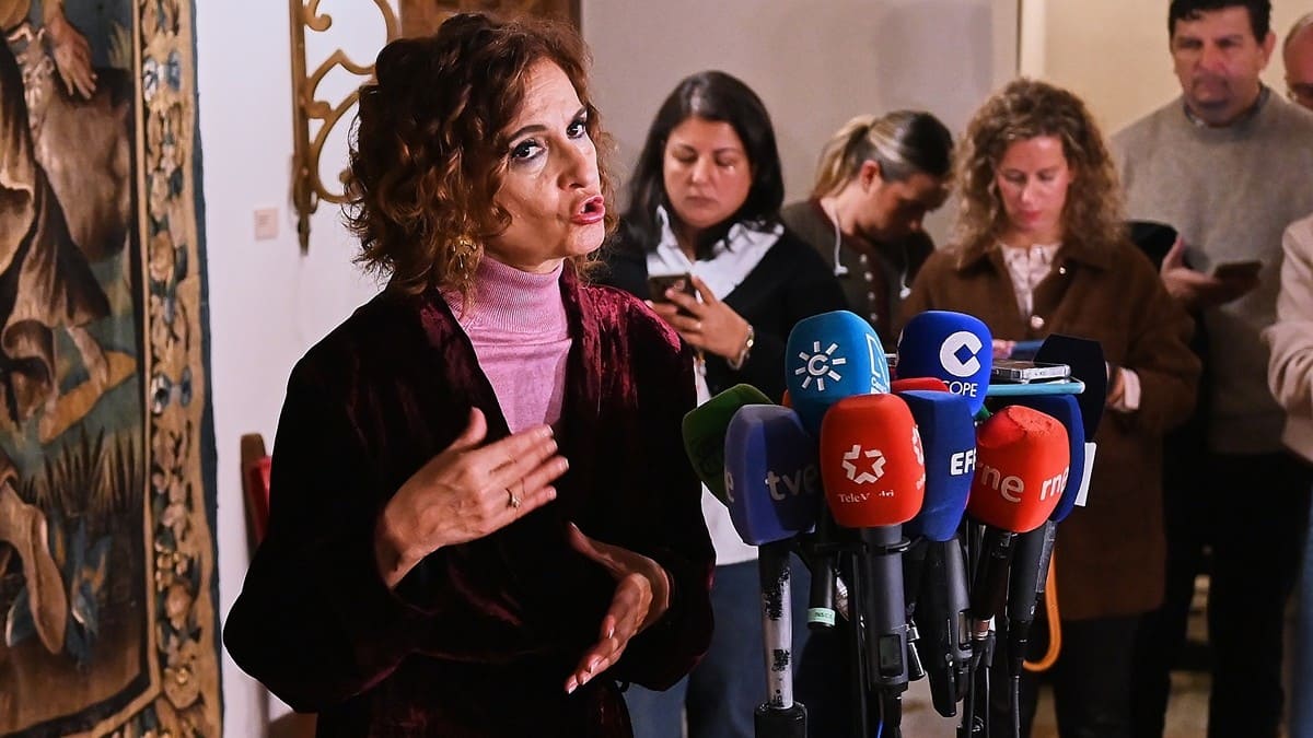 La vicepresidenta del Gobierno de España, María Jesús Montero | Salvador López Medina