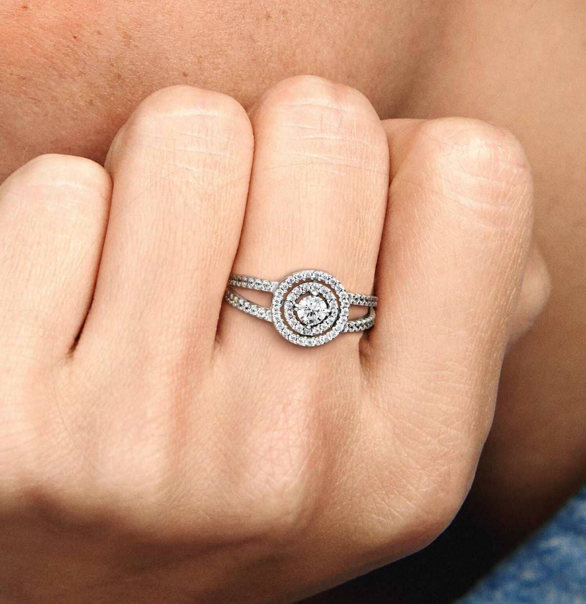 Anillo Doble Halo Brillante de Pandora