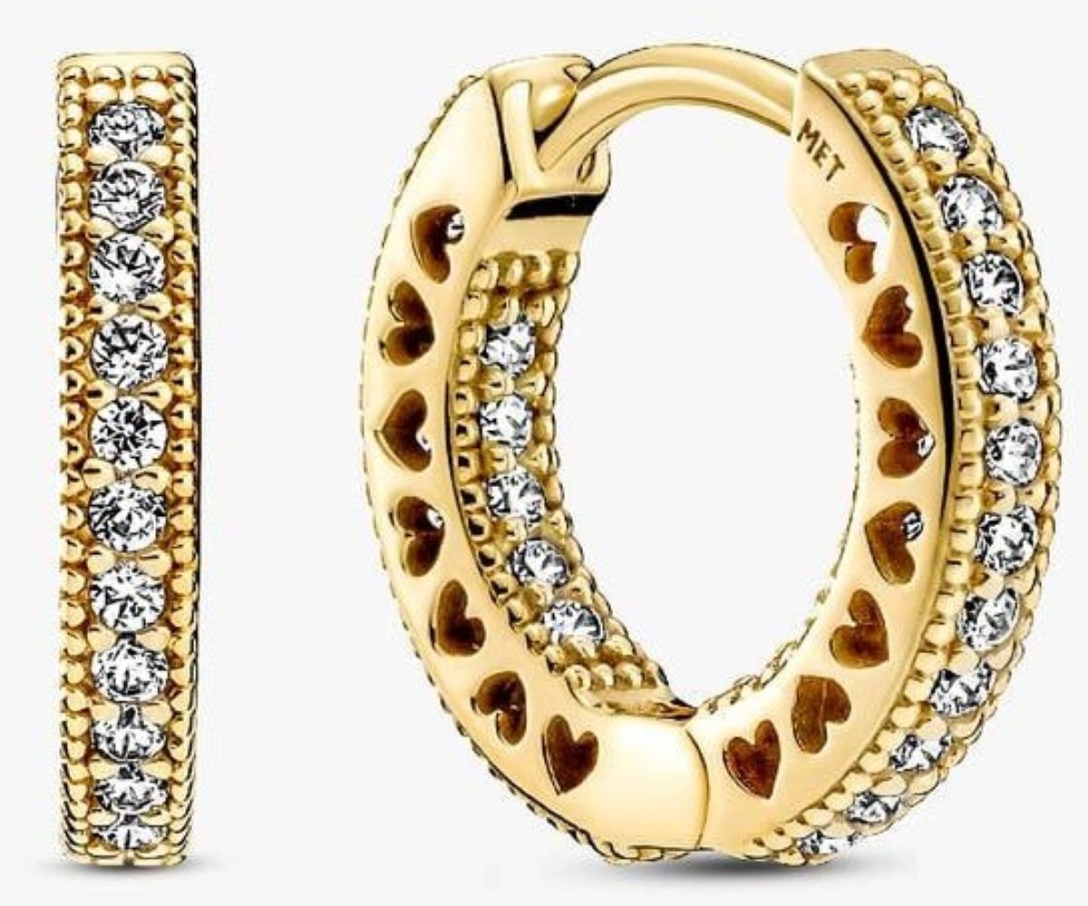 Pendientes de aro corazones de pavé de Pandora