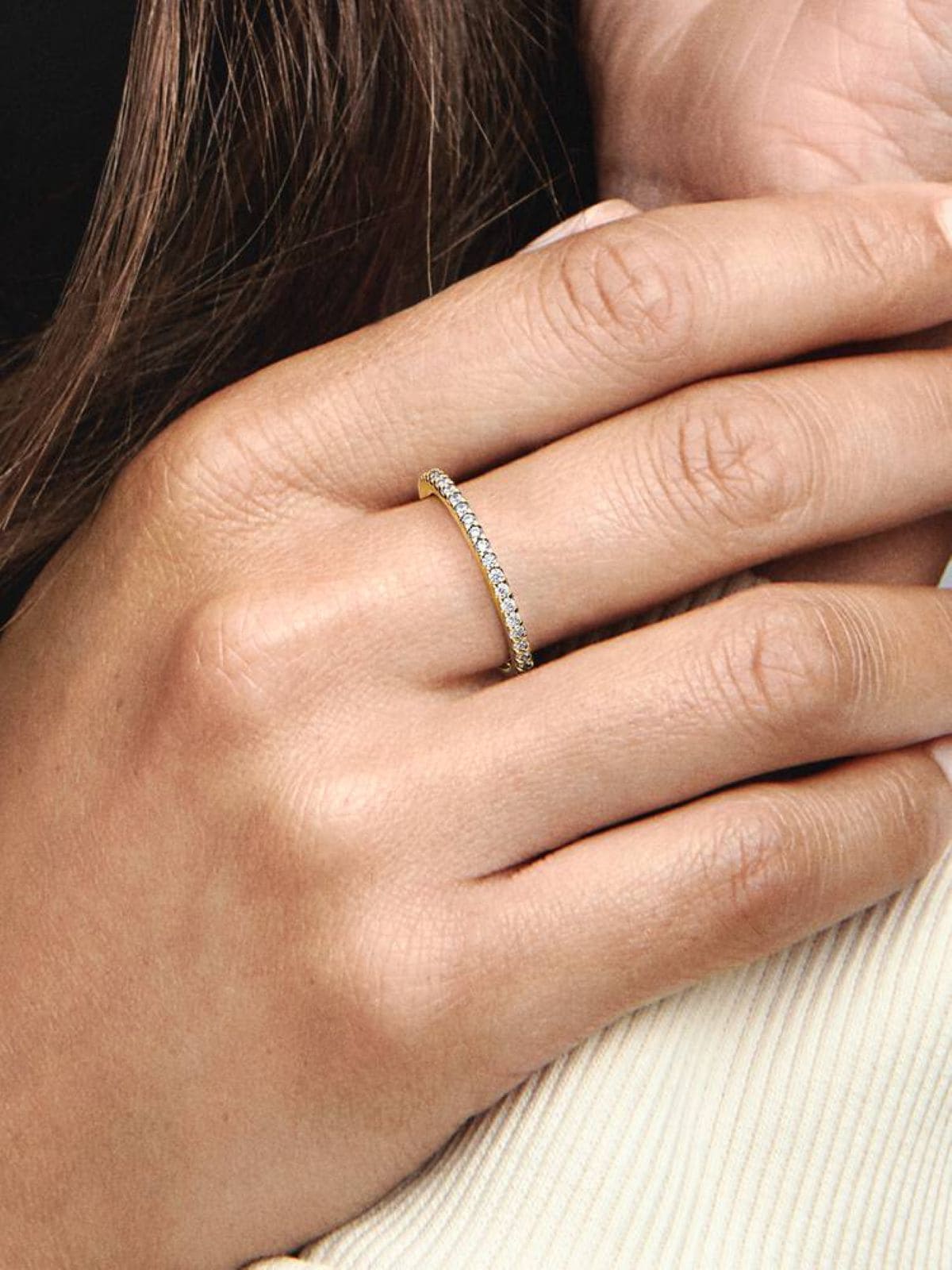 Anillo banda brillante de Pandora