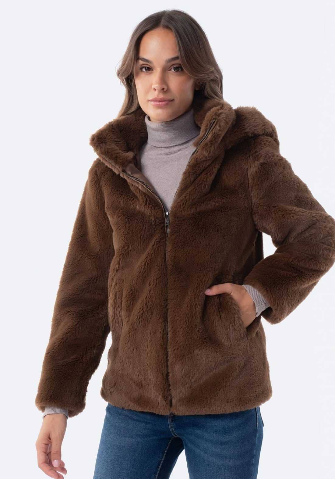Abrigo de pelo con cremallera y capucha de Mujer Colección Mery Turiel para TEX de Carrefour