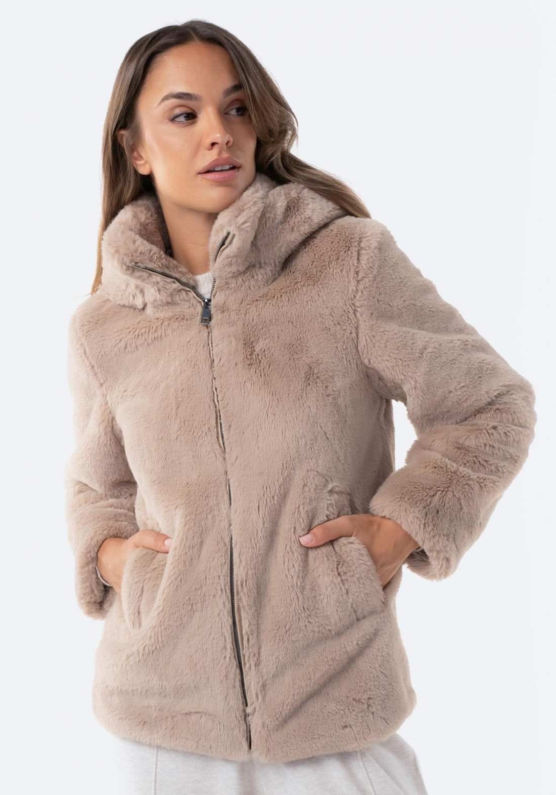 Abrigo de pelo con cremallera y capucha de Mujer Colección Mery Turiel para TEX de Carrefour