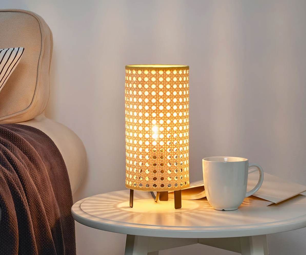 SAXHYTTAN Lámpara de mesa de Ikea