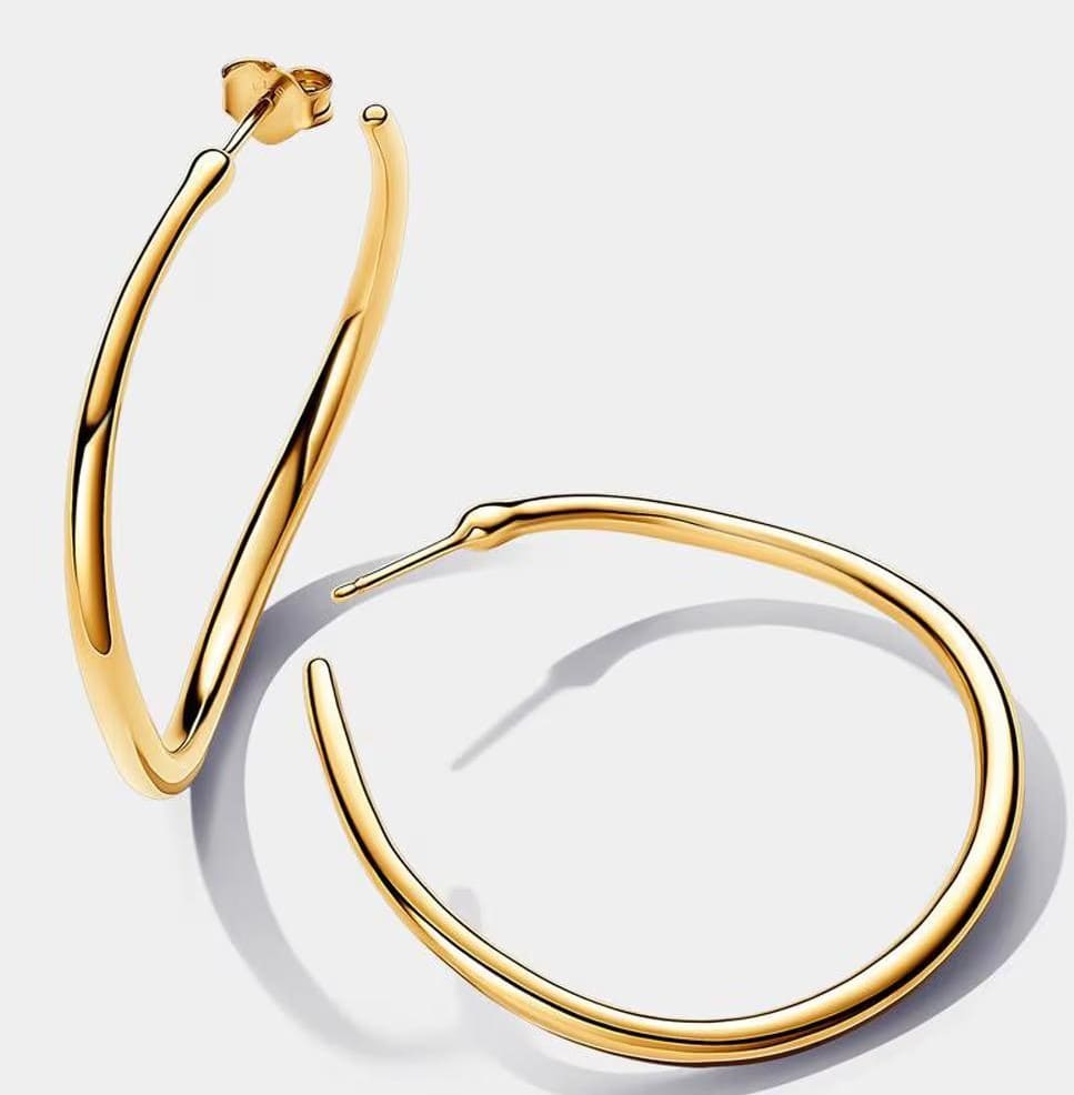Pendientes de aro abiertos con forma orgánica
