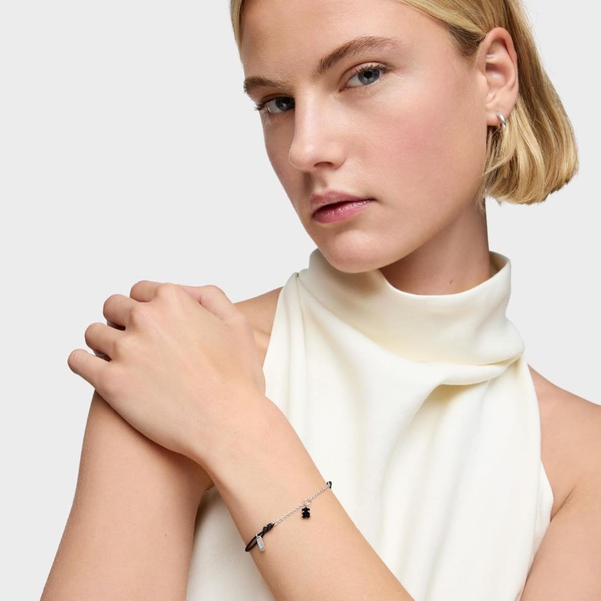 Pulsera de plata de primera ley y cordón con motivo oso en Ónix, TOUS