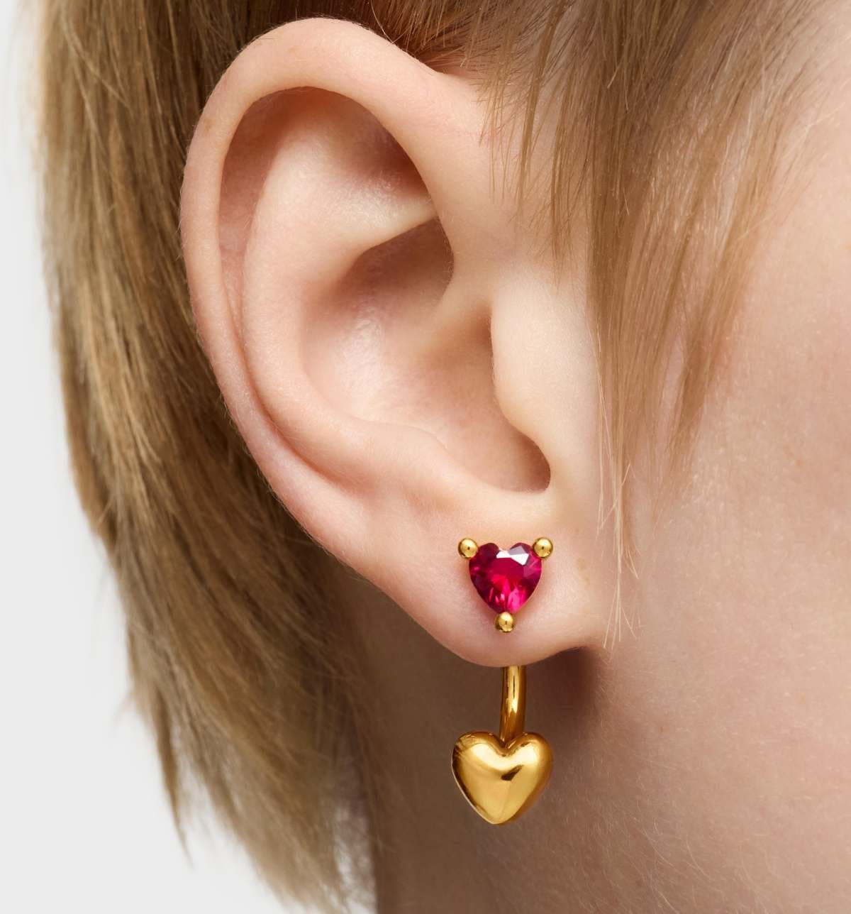 Pendientes cortos con baño de oro 18 kt sobre plata y rubí creado en laboratorio Garden Of Love LGG de TOUS