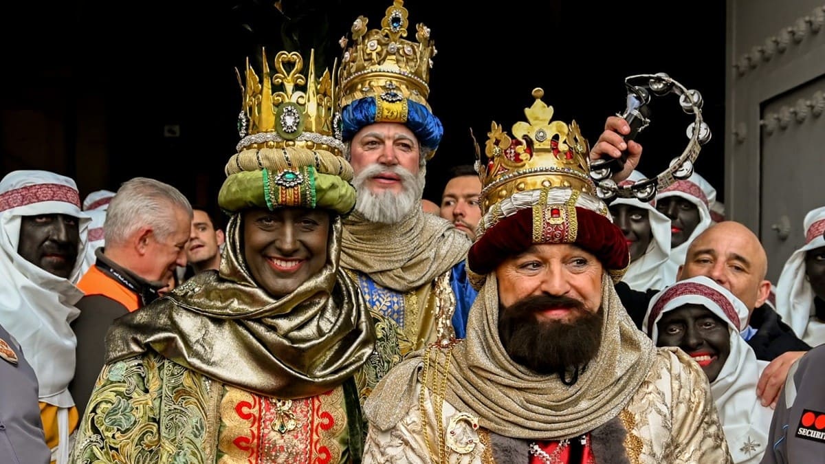 Sus Majestades de Oriente han vuelto a ilusionar a los más pequeños | Salvador López Medina