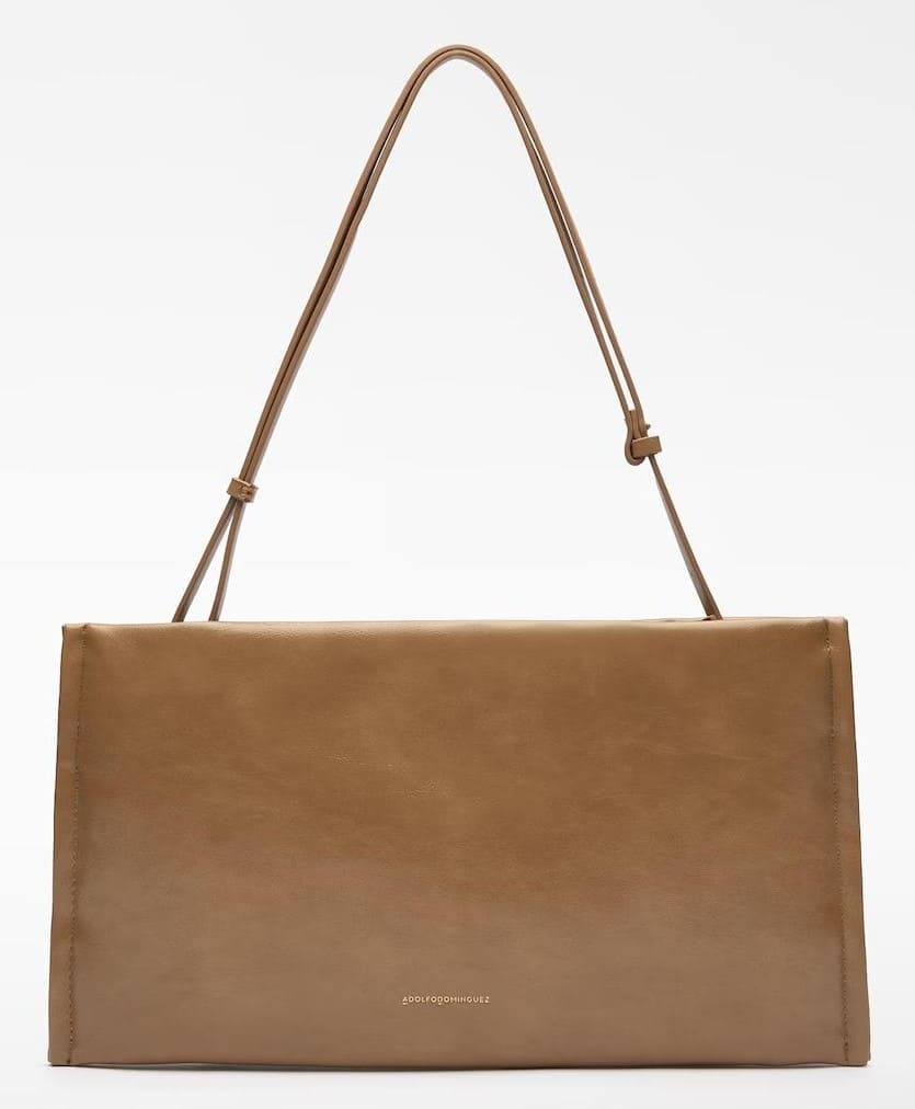 Clutch acolchado en Piel No Piel, Adolfo Domínguez