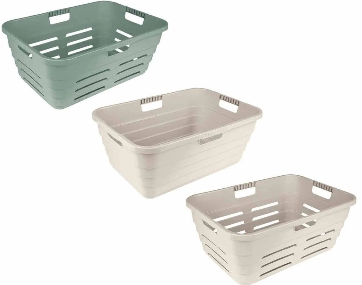 Cesta de plástico para la colada