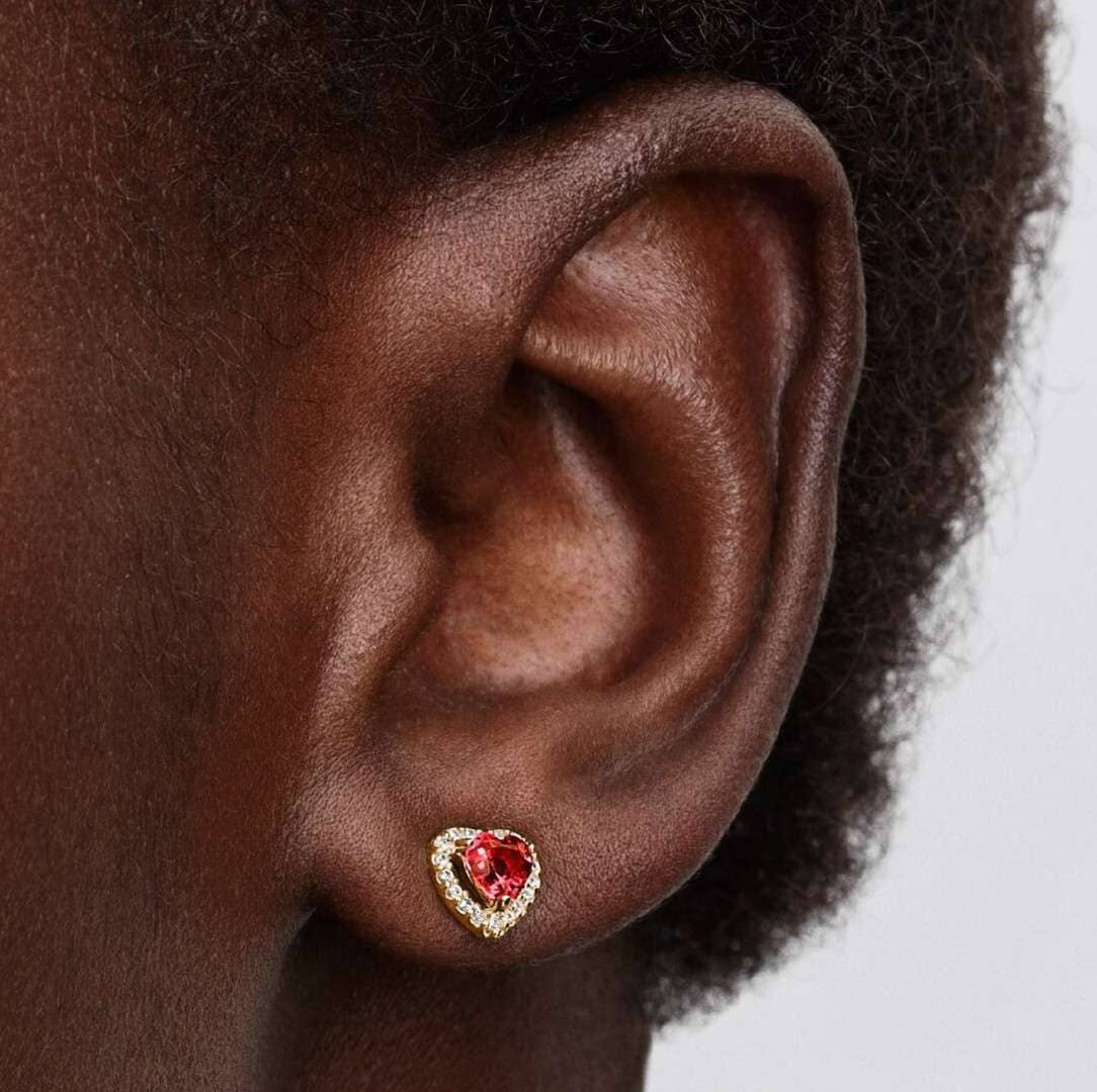 Pendientes de Botón Corazón Elevado de Pandora