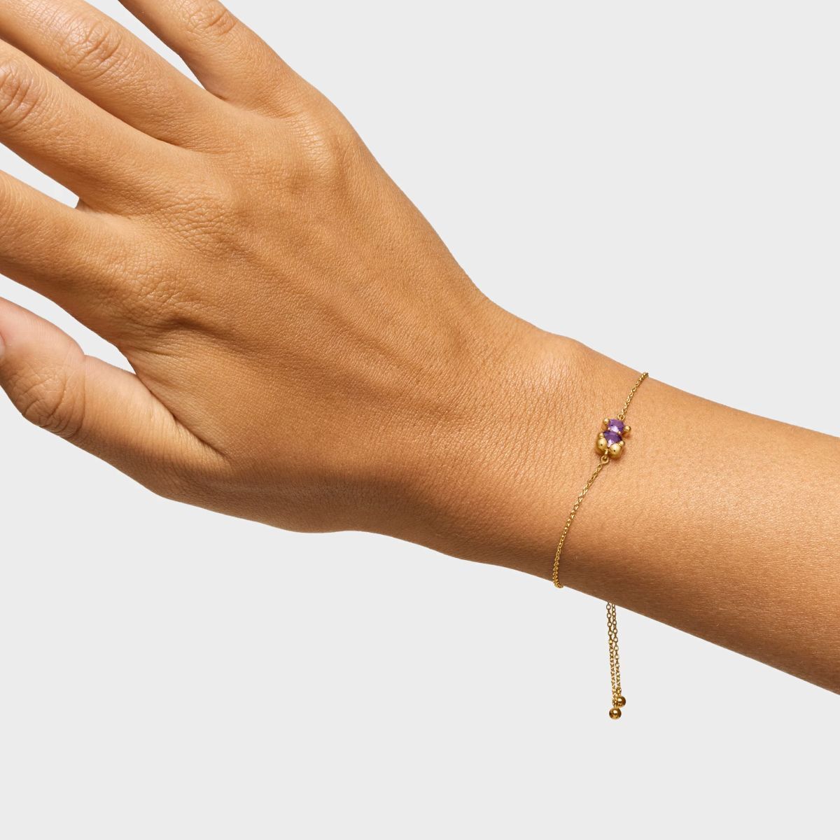 Pulsera cadena motivo oso con baño de oro 18 kt sobre plata y zafiro lila creado en laboratorio 8 mm Color Bear LGG de Tous