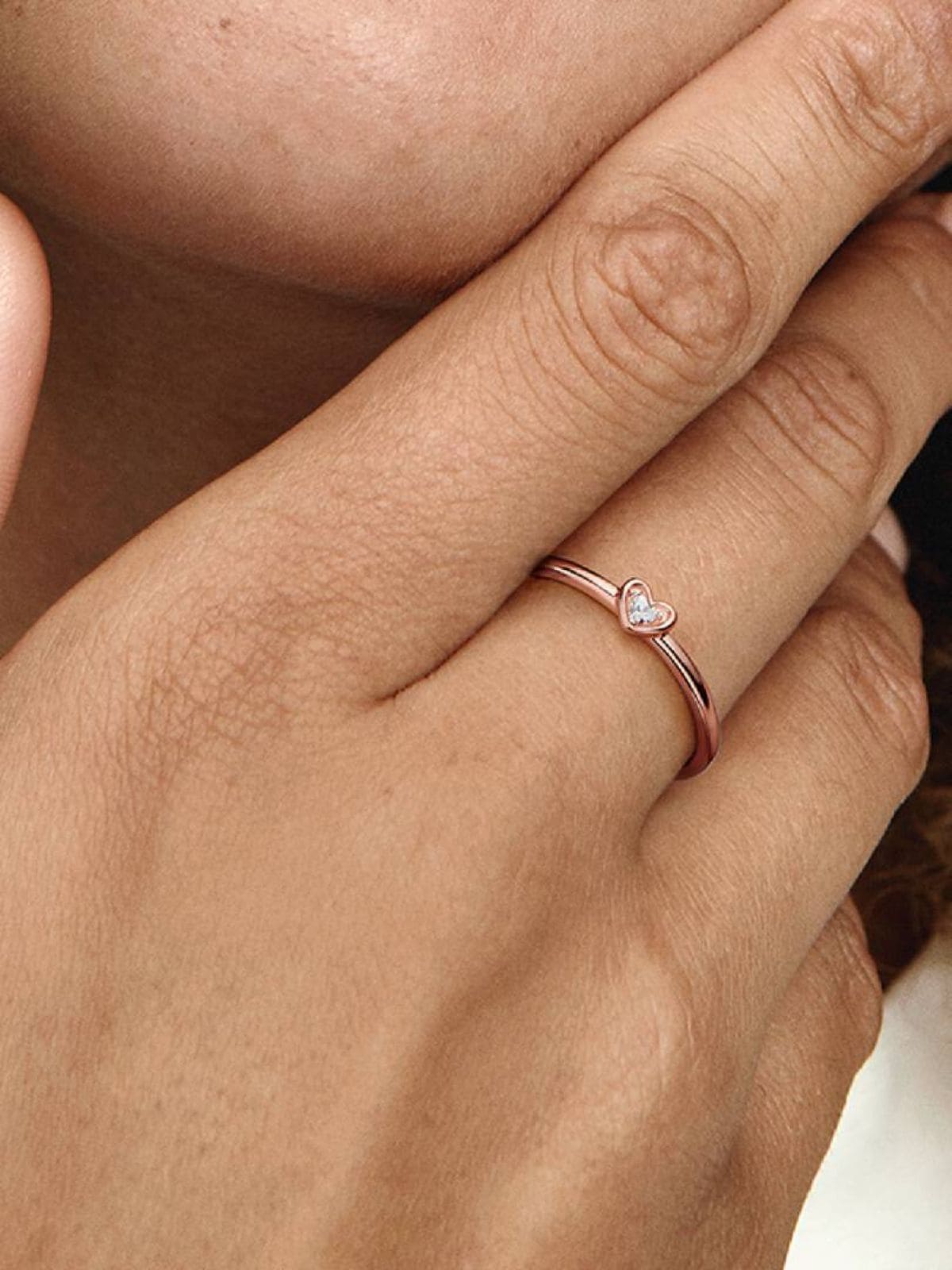 Anillo Corazón Radiante de Pandora