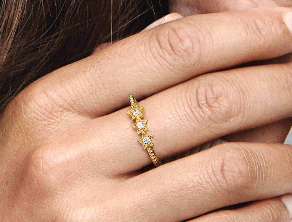 Anillo Estrellas Celestiales de Pandora